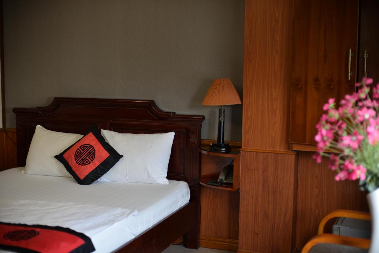 Valentine Hotel - Hong Ha Hanoi Buitenkant foto